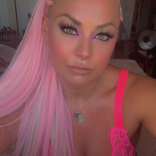 Emeraldeyedbabe