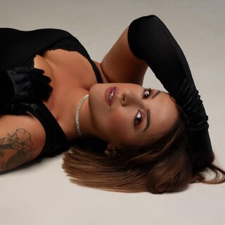 MollyKiss
